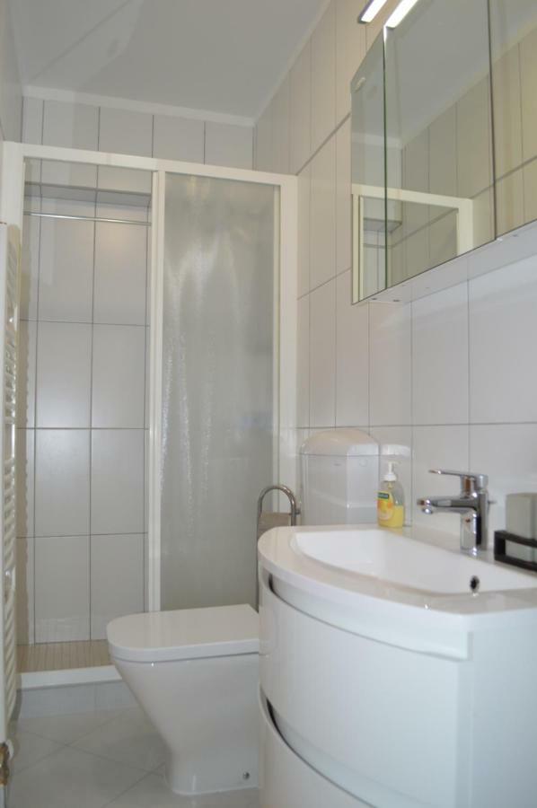 Apartmani Mila Sukošan Exterior foto